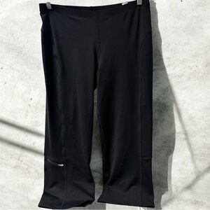 GAP Gapbody Performance Sport Capri M